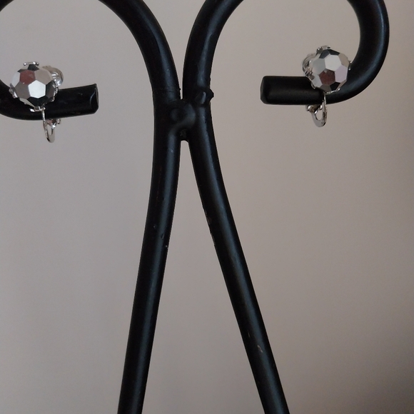 Sherman Faceted Silver Clip-On Earrings - Picture 4 of 12